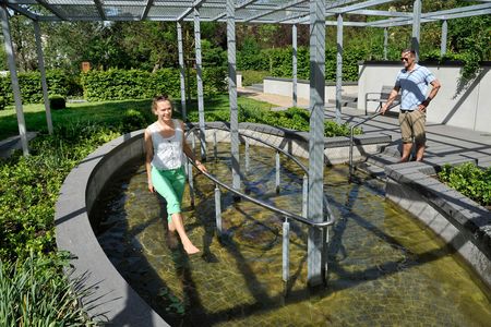 Kneipp Tretbecken im Möllner Kurpark